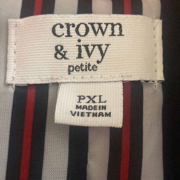 Crown & Ivy puffy jacket - Picture 2 of 10